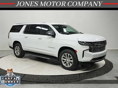 Used 2023 Chevrolet Suburban Premier RWD image 1