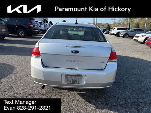 Used 2011 Ford Focus SE w/ 201A Rapid Spec Order Code image 4