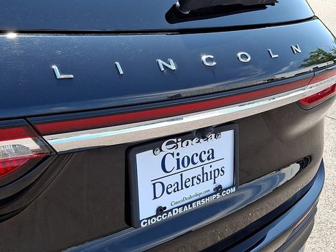 Used 2022 Lincoln Corsair AWD w/ Premium Package image 31
