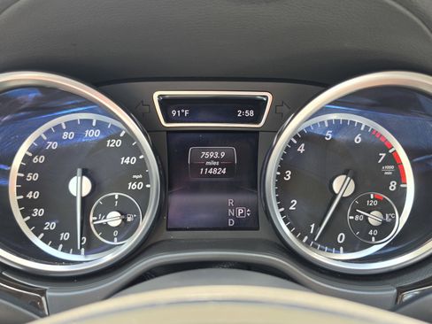 Used 2015 Mercedes-Benz GL 450 4MATIC w/ Appearance Package image 40