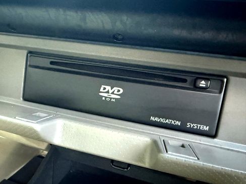 Used 2004 INFINITI G35 2dr Cpe Auto w/ Premium Pkg image 37