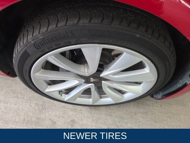 Used 2019 Tesla Model 3 Standard Range RWD image 5