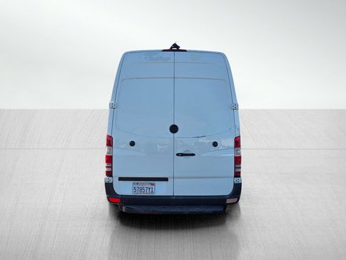 Used 2015 Mercedes-Benz Sprinter 2500 image 6