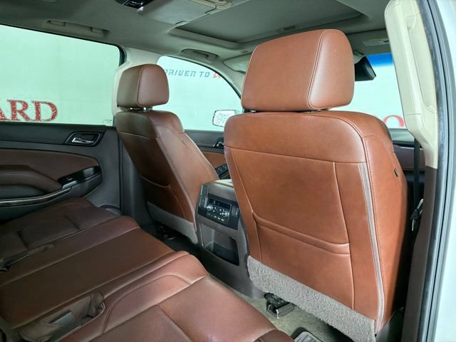 Used 2018 Chevrolet Suburban Premier AWD/4WD image 29