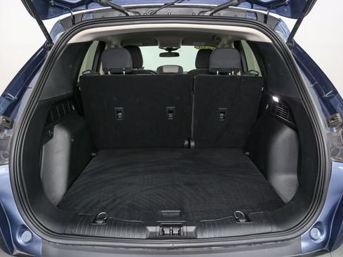 Used 2020 Ford Escape SE FWD image 10
