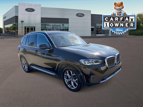 Used 2023 BMW X3 xDrive30i w/ Premium Package w/ZPA AWD/4WD image 2