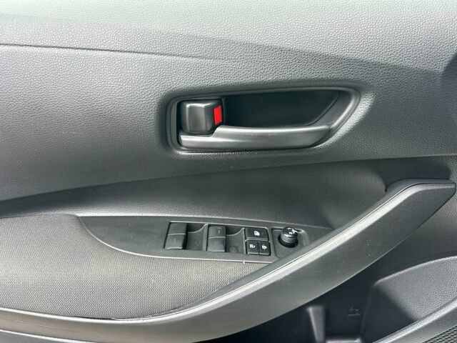 Used 2024 Toyota Corolla LE FWD image 11