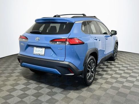 Certified 2026 Toyota Corolla Cross XLE FWD image 8