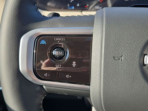 New 2026 Nissan Armada Platinum image 14