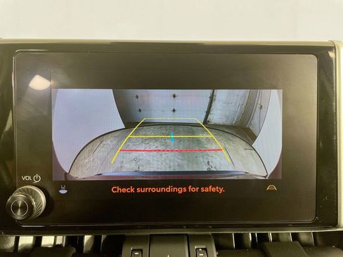 Used 2024 Toyota RAV4 Adventure image 17