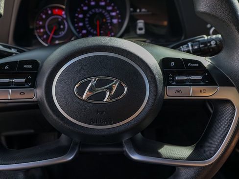 Used 2021 Hyundai Elantra SEL image 28