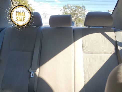 Used 2012 Toyota Corolla LE image 26