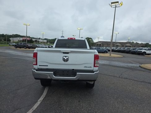 Used 2022 RAM 2500 Big Horn w/ Cold Weather Group AWD/4WD image 4