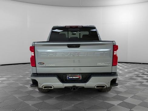 Certified 2025 Chevrolet Silverado 1500 High Country w/ High Country Premium Package AWD/4WD image 4
