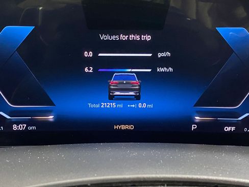 Certified 2024 BMW X5 xDrive50e w/ Premium Package image 28