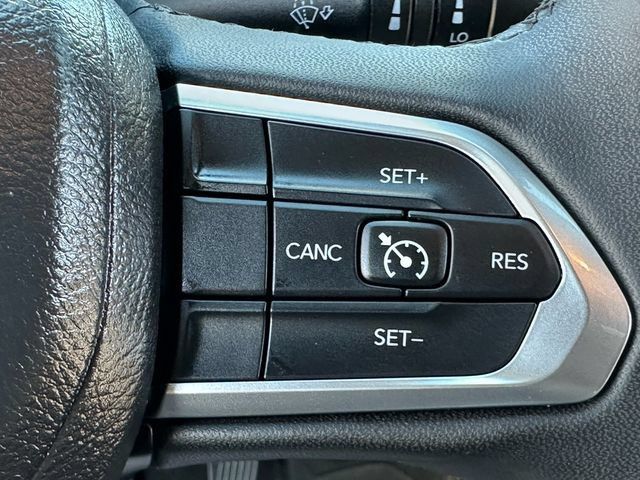 Used 2024 Jeep Compass Latitude AWD/4WD image 14