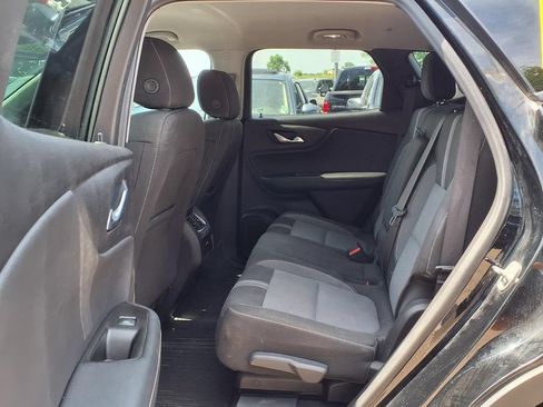 Used 2024 Chevrolet Blazer LT w/ Convenience Package FWD image 11