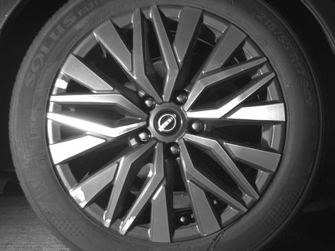Used 2025 Nissan Altima 2.5 SV FWD image 15