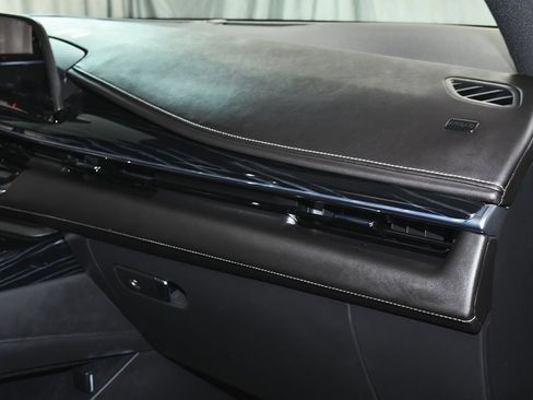 Used 2024 Cadillac Escalade Sport image 64