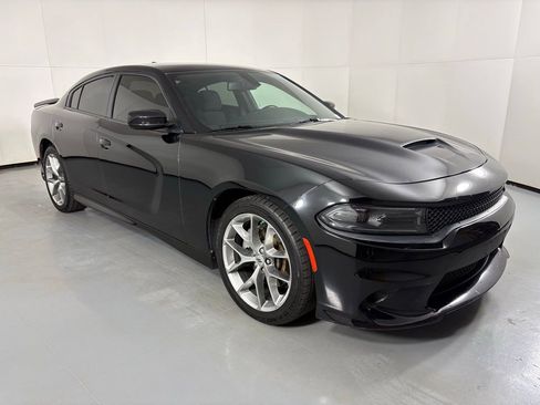 Used 2022 Dodge Charger GT image 2