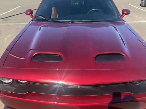 Used 2020 Dodge Challenger SRT Hellcat Redeye image 3