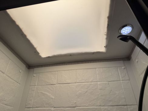 Used 2022 Ford E-450 and Econoline 450 Super Duty w/ Motorhome Prep Package image 73