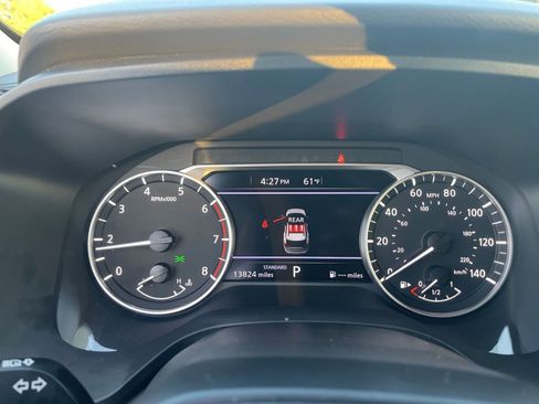 Used 2025 Nissan Rogue SV image 41