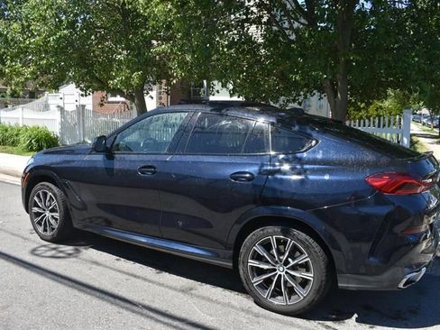 Used 2025 BMW X6 xDrive40i AWD/4WD image 5