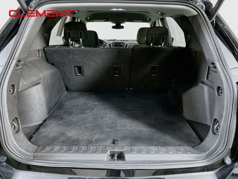 Used 2020 Chevrolet Equinox LT FWD image 10