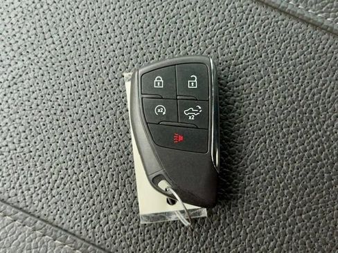 Used 2025 GMC Sierra 1500 Denali AWD/4WD image 41