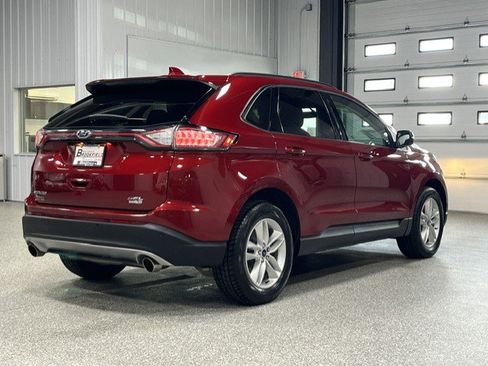 Used 2016 Ford Edge SEL w/ Equipment Group 201A AWD/4WD image 5