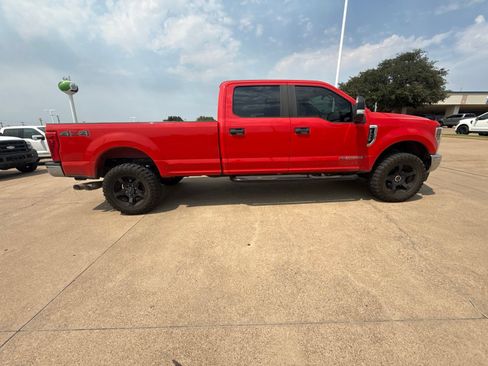Used 2018 Ford F350 XL w/ Power Equipment Group AWD/4WD image 8