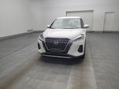 Used 2021 Nissan Kicks SV FWD image 15