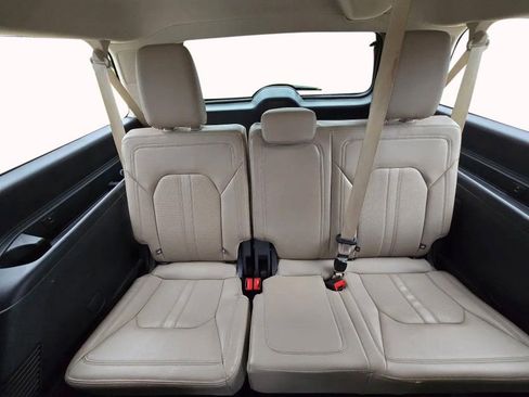 Used 2024 Ford Expedition Max Limited image 30