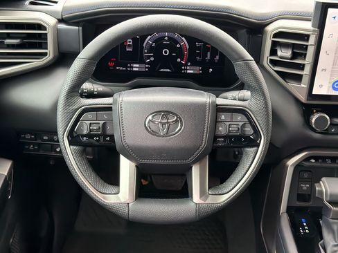 Used 2026 Toyota Tundra Platinum AWD/4WD image 11
