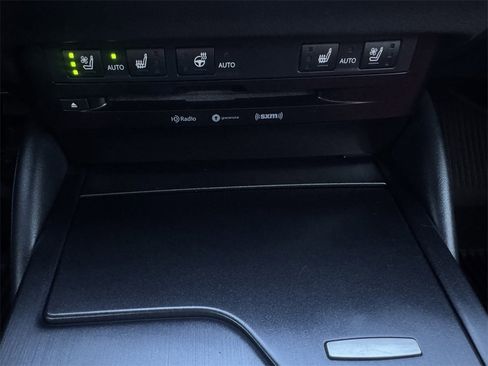 Used 2019 Lexus ES 350 F Sport w/ Accessory Package 2 image 21