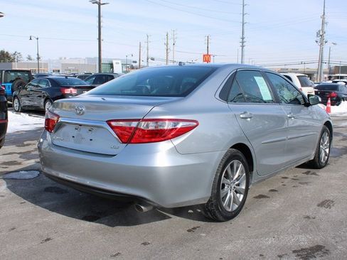 Used 2017 Toyota Camry LE image 43