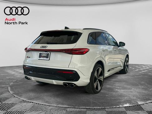 Used 2025 Audi SQ5 Premium Plus AWD/4WD image 5