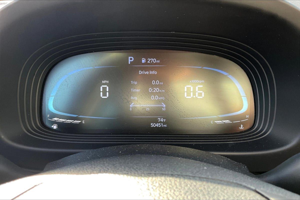 Used 2024 Hyundai Venue SE FWD image 20