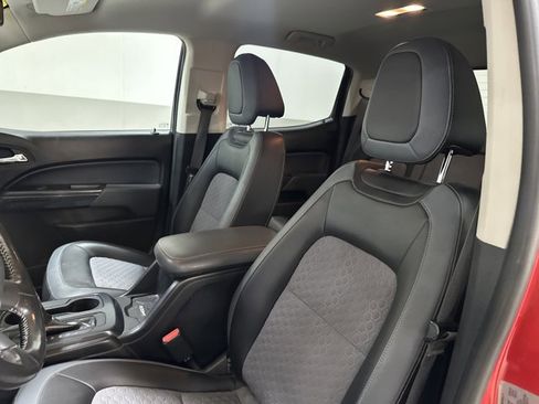 Used 2020 Chevrolet Colorado Z71 image 5