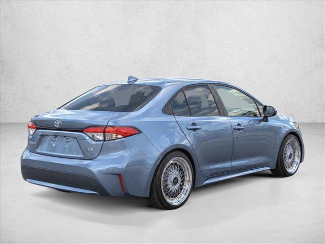 Used 2021 Toyota Corolla LE FWD image 7