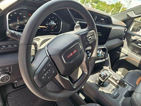 New 2026 GMC Sierra 1500 AT4 w/ AT4 Premium Package AWD/4WD image 14