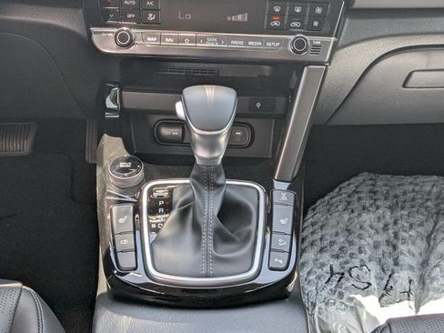 New 2026 Kia Seltos SX AWD/4WD image 18