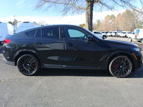 New 2026 BMW X6 M60i AWD/4WD image 10