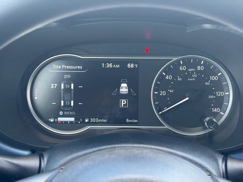 New 2025 Nissan Versa SV image 19