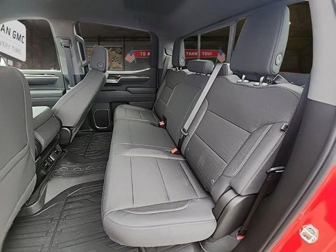 New 2026 GMC Sierra 1500 SLE w/ Preferred Package AWD/4WD image 8