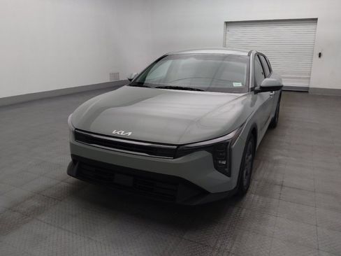 Used 2025 Kia K4 FWD image 15