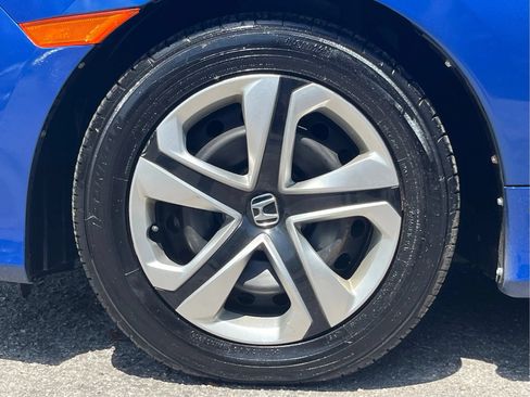 Used 2018 Honda Civic LX image 10