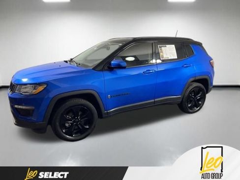 Used 2020 Jeep Compass Latitude AWD/4WD image 2