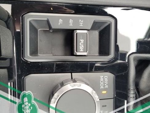 Certified 2024 Toyota Sequoia Platinum image 28